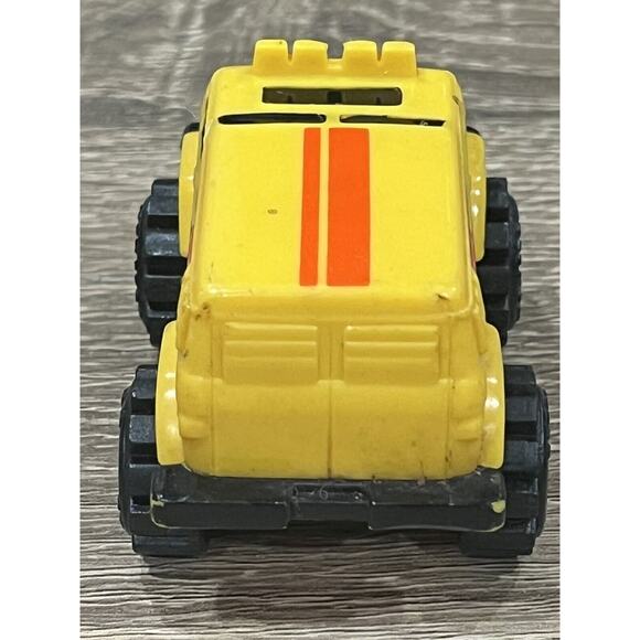 Vintage 1986 SCHAPER Stomper Yellow Chevrolet Chevy Van 4x4 McDonalds - Picture 4 of 9